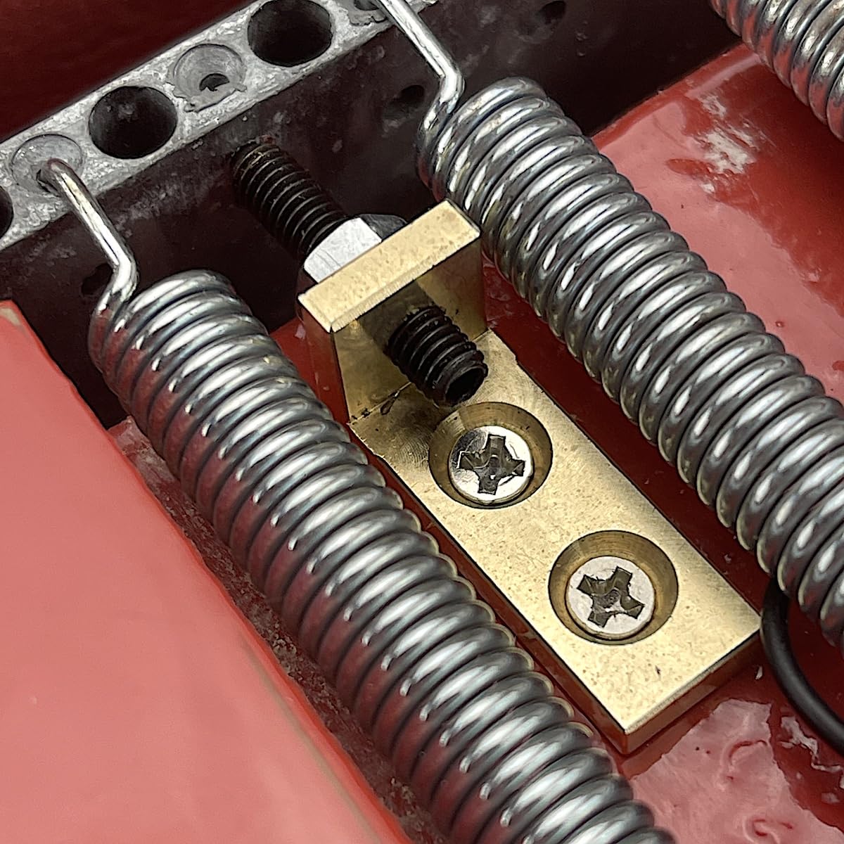 Guitar Tremolo Stopper   Ts1